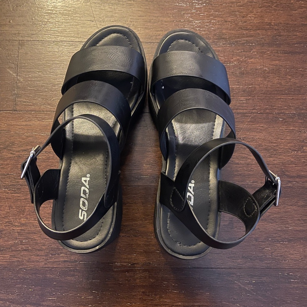 SODA Black Strappy Platform Sandals - Picture 6 of 6